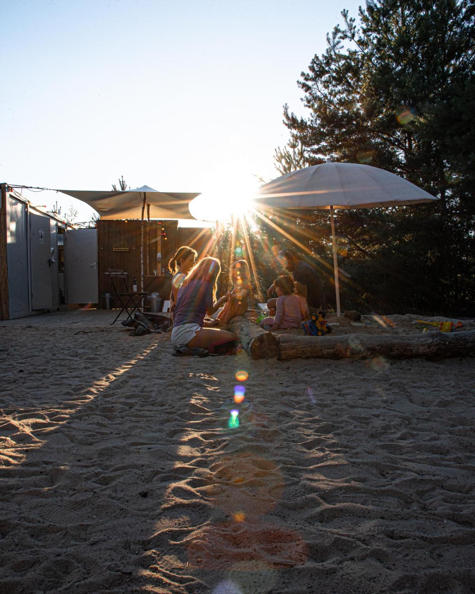 Raus Und Gut Glamping Am Graebendorfer See Drebkau Экстерьер фото